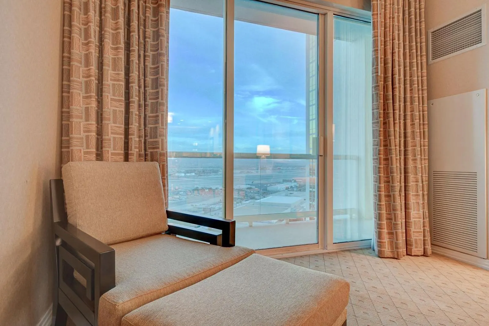 Incredible 1Bd 2Bth Suite Mgm Signature*Balcony View Las Vegas Aparthotel